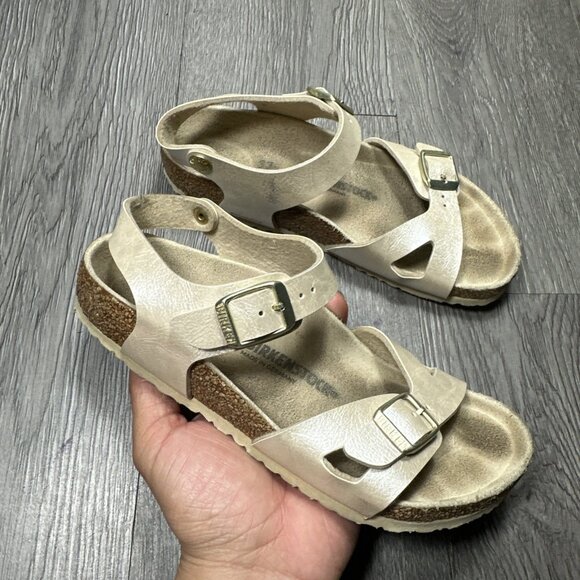 1426 Birkenstock Rio Kids Electric Pearl White Size 33 Sandals Slip On - Picture 1 of 8